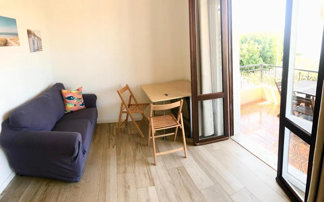 Poetto Beach House-Molara Due Cagliari Daire