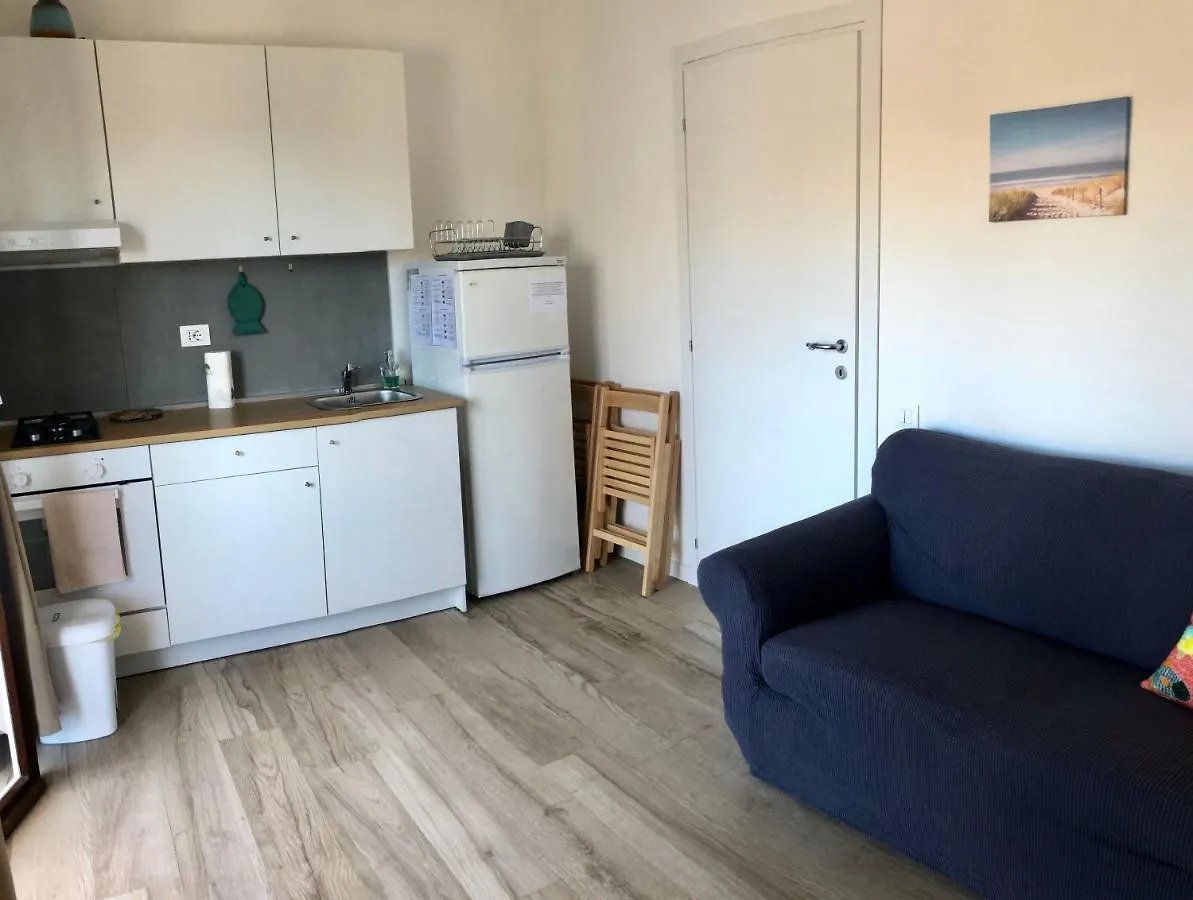 Poetto Beach House-Molara Due Cagliari 0*,  İtalya