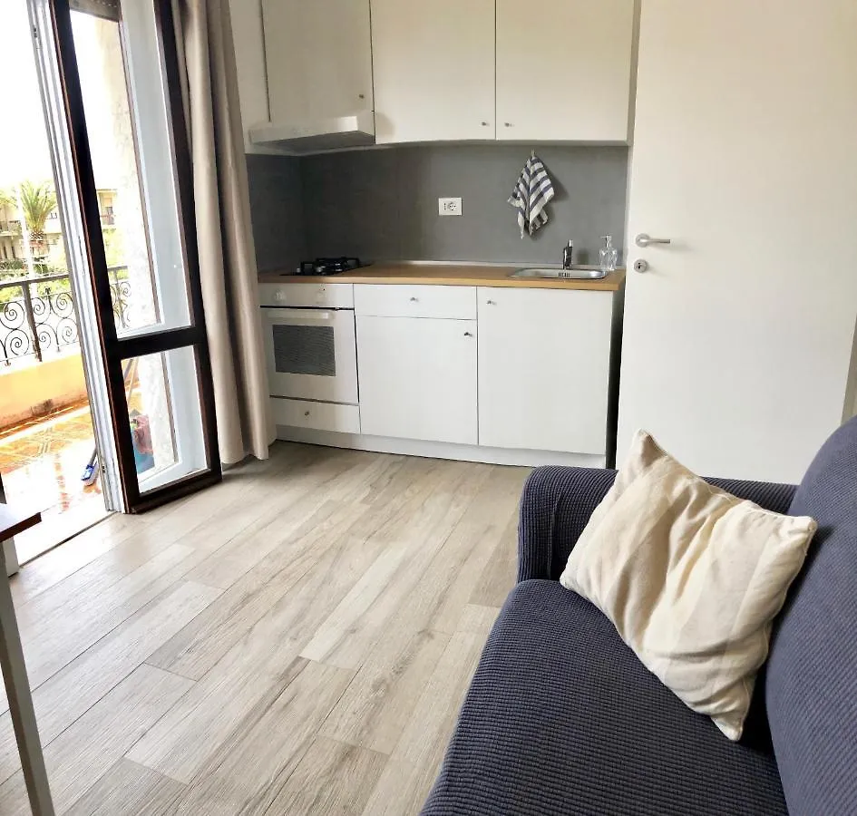 Apartment Poetto Beach House-Molara Due Cagliari